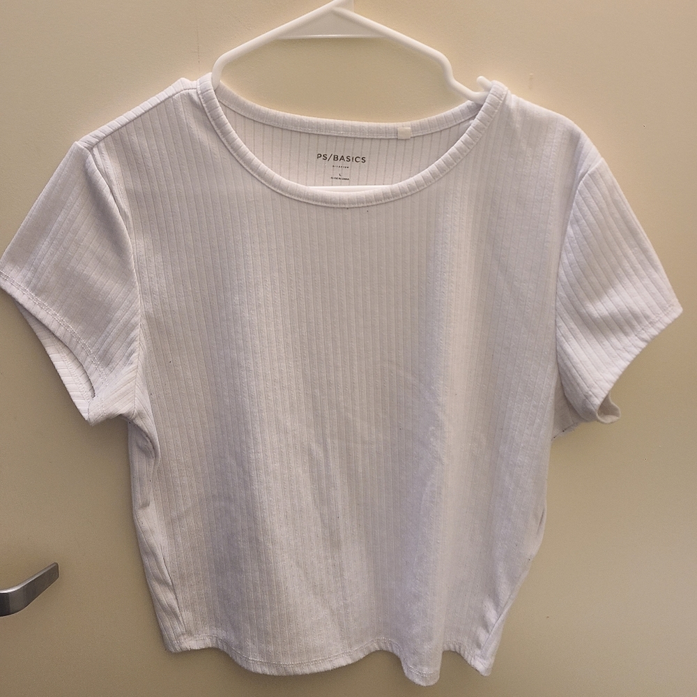 Cropped White Ribbed T Shirt